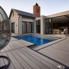 Mantenimiento y limpieza de las tarimas sintéticas de exterior